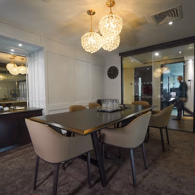 64 North Row, Mayfair Image 12