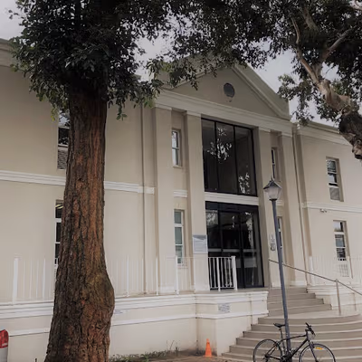 183 Albion Springs, Rondebosch Image 7