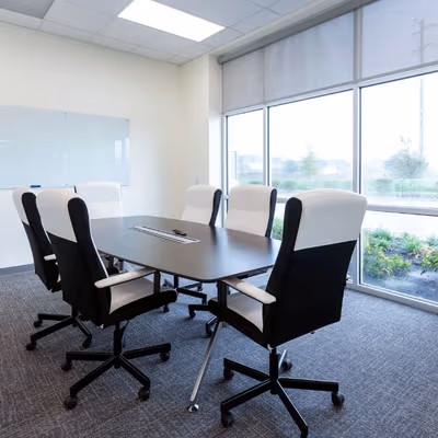 2880 Broadway Bend Dr, Pearland Image 2