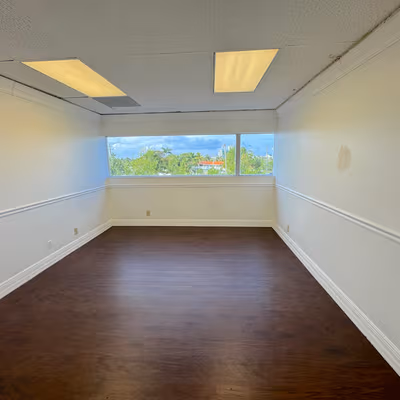 1995 E Oakland Park Blvd, Oakland Park Image 3