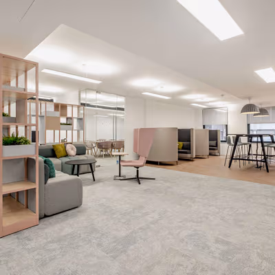 10-15 Queen St, London Image 3