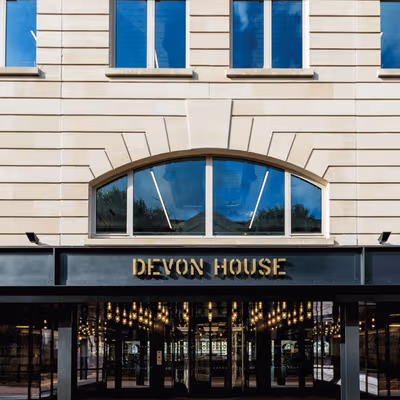 58 St Katharine's Way, London Image 8