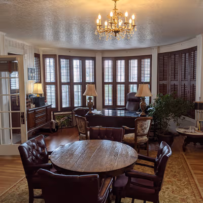 573 Pine St, Manchester Image 1