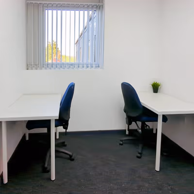 225 Denby Dale Road, West Yorkshire Image 9