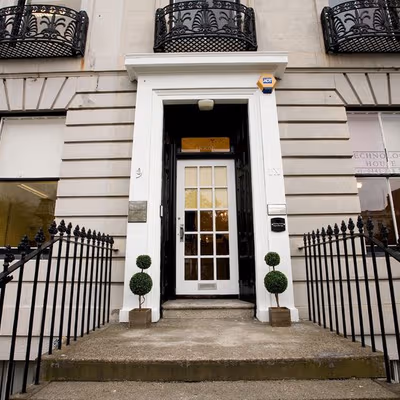 9 Newton Place, Glasgow City Image 5