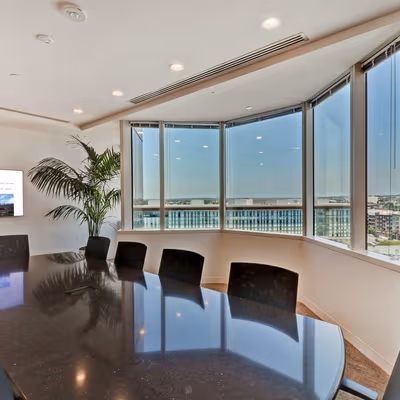 1 World Trade Center, Long Beach Image 2