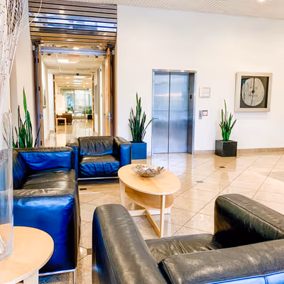 21151 S Western Ave, Torrance Image 1