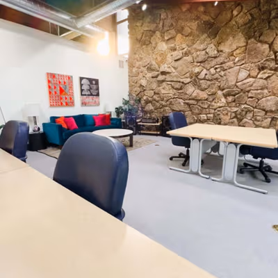 10085 W 18th Ave, Lakewood Image 2