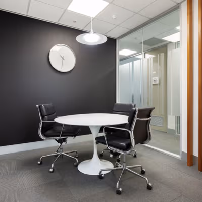 64 Victor Crescent, Narre Warren Image 2