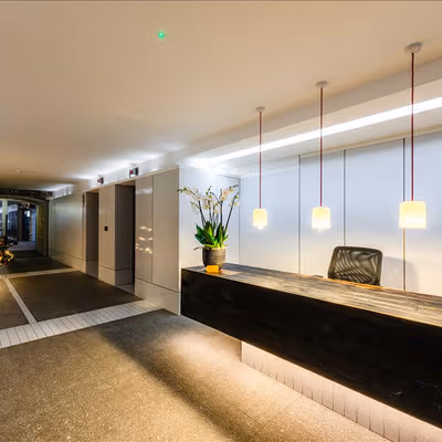 23-25 Mill Street, London Image 7