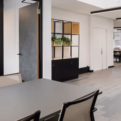 14 Fulwood Place, Greater London Image 3