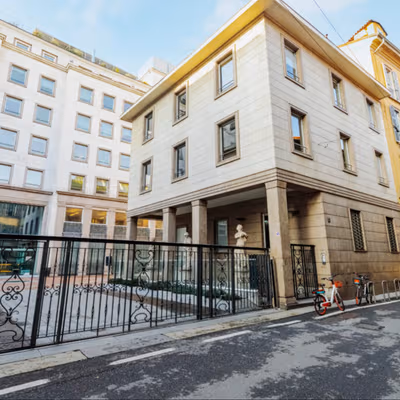 6 Via Borromei, Milano Image 5