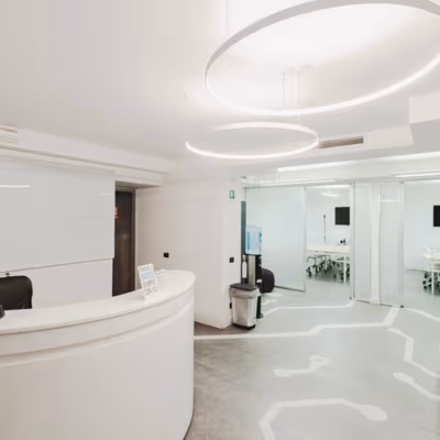 6 Via Borromei, Milano Image 2