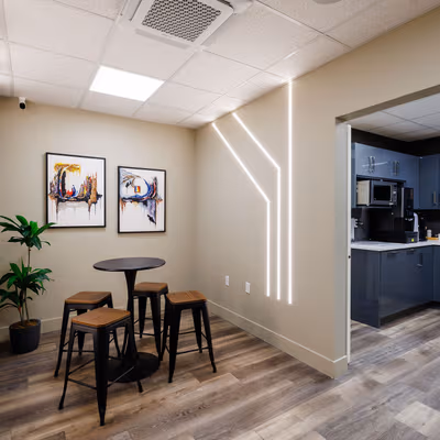 117 East 15th Street, North Vancouver Image 6