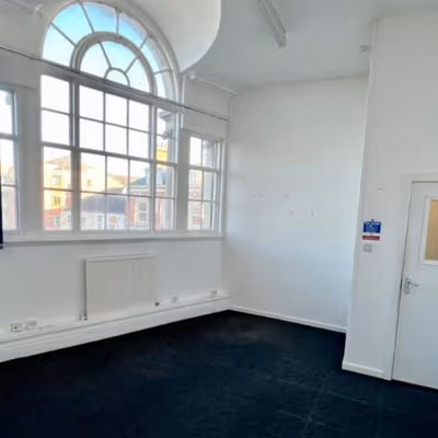 116 Dewsbury Road, West Yorkshire Image 9