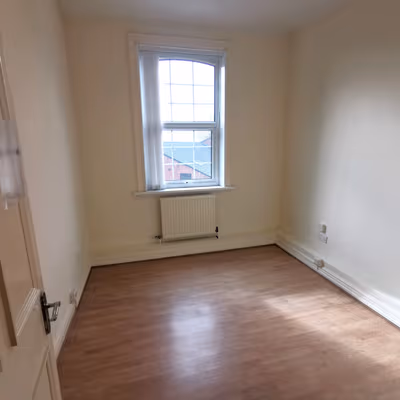116 Dewsbury Road, West Yorkshire Image 8