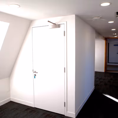 99 Kings Road Chelsea, London Image 6