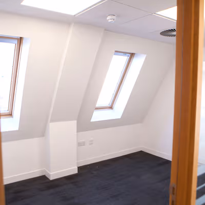 99 Kings Road Chelsea, London Image 8