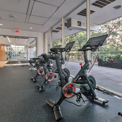 7315 Wisconsin Ave, Bethesda Image 5