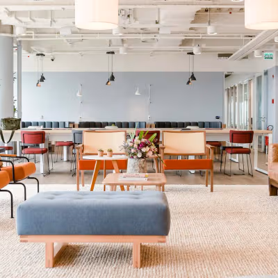 2000 Av Oscar Niemeyer, Santo Cristo Image 1