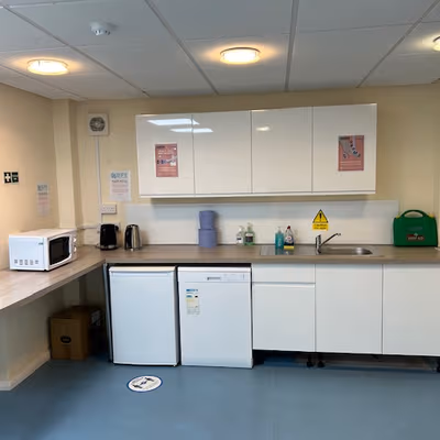 32 St Leonard's Road, Eastbourne Image 14