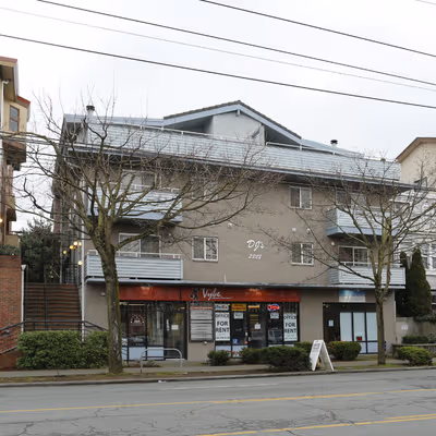 2226 Eastlake Avenue East, Seattle Image 3