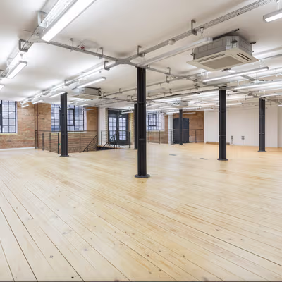 74 Back Church Lane, Greater London Image 1