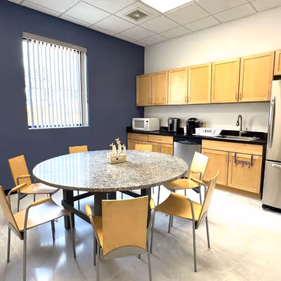 1350 Lake Street, Roselle Image 9