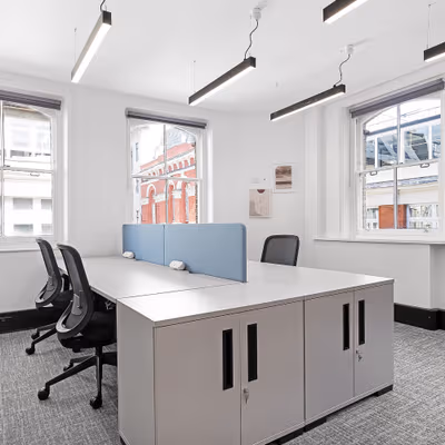 15-17 Heddon Street, London Image 1