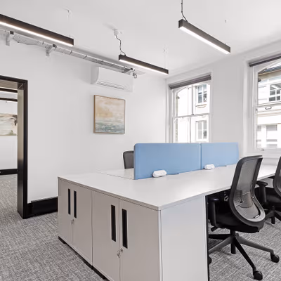 15-17 Heddon Street, London Image 3