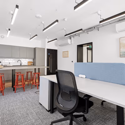 15-17 Heddon Street, London Image 13