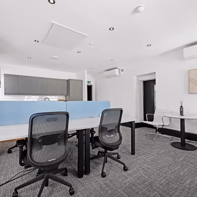 15-17 Heddon Street, London Image 18