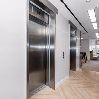 25 Bury Street, London Image 12