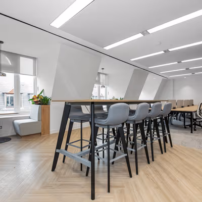 25 Bury Street, London Image 2