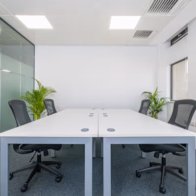 5 Henry Plaza, Woking Image 9