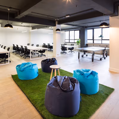 38-40 Commercial Road, Whitechapel Image 2