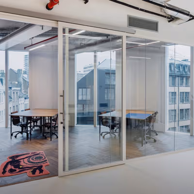 4 Bd Roi Albert Ii, Brussels Image 9