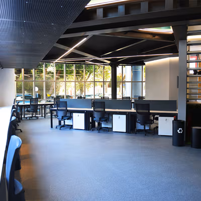 77 Leof Amfitheas, Paleo Faliro Image 1