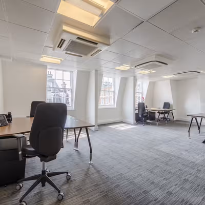 28 Grosvenor Street, Mayfair Image 2