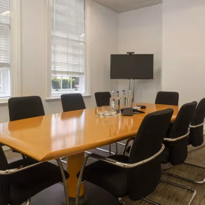 28 Grosvenor Street, Mayfair Image 3