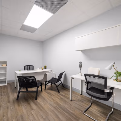 190 Harwood Ave S, Ajax Image 2