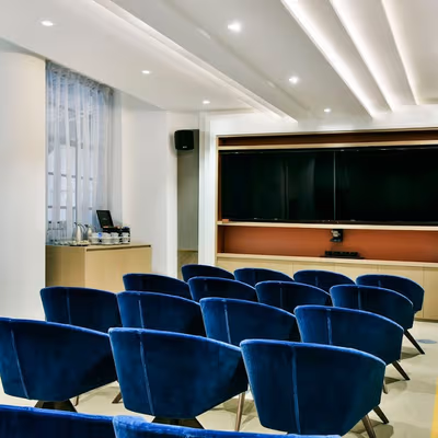 81 Fulham Rd, Chelsea Image 9