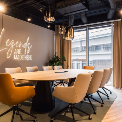 2 Plac Europejski, Warszawa Image 4