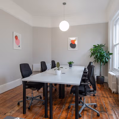 30 Binney Street, London Image 6