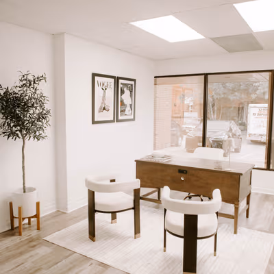 120 Wellington St, London Image 1