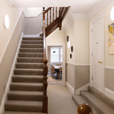 132 Buckingham Palace Road, Greater London Image 7