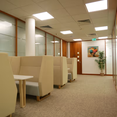 5 Oaks Court Warwick Road, Borehamwood Image 4