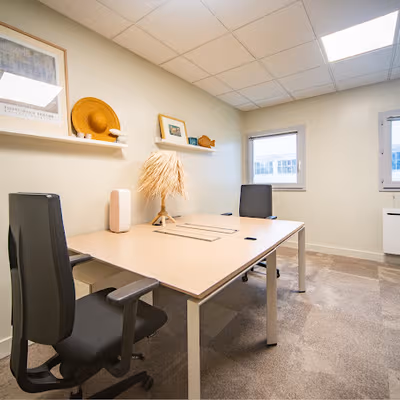 3 Place Jean Nouzille, Caen Image 4