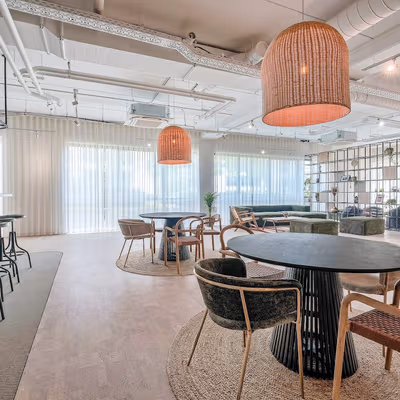 4 Bd Michael Faraday, Serris Image 5