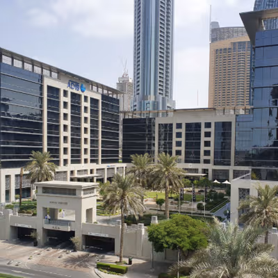 Emaar Square, Dubai Image 6